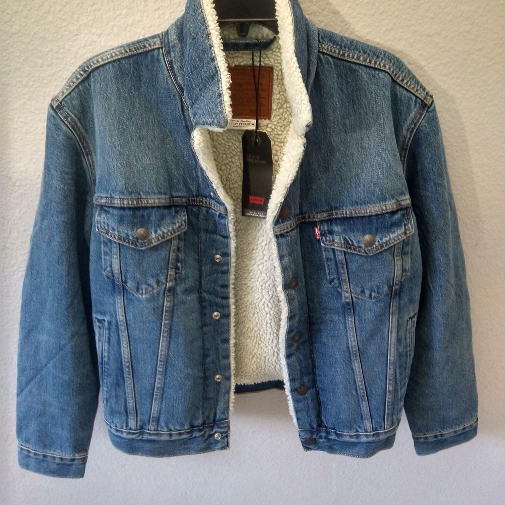 Jacket - Picture 2 of 6